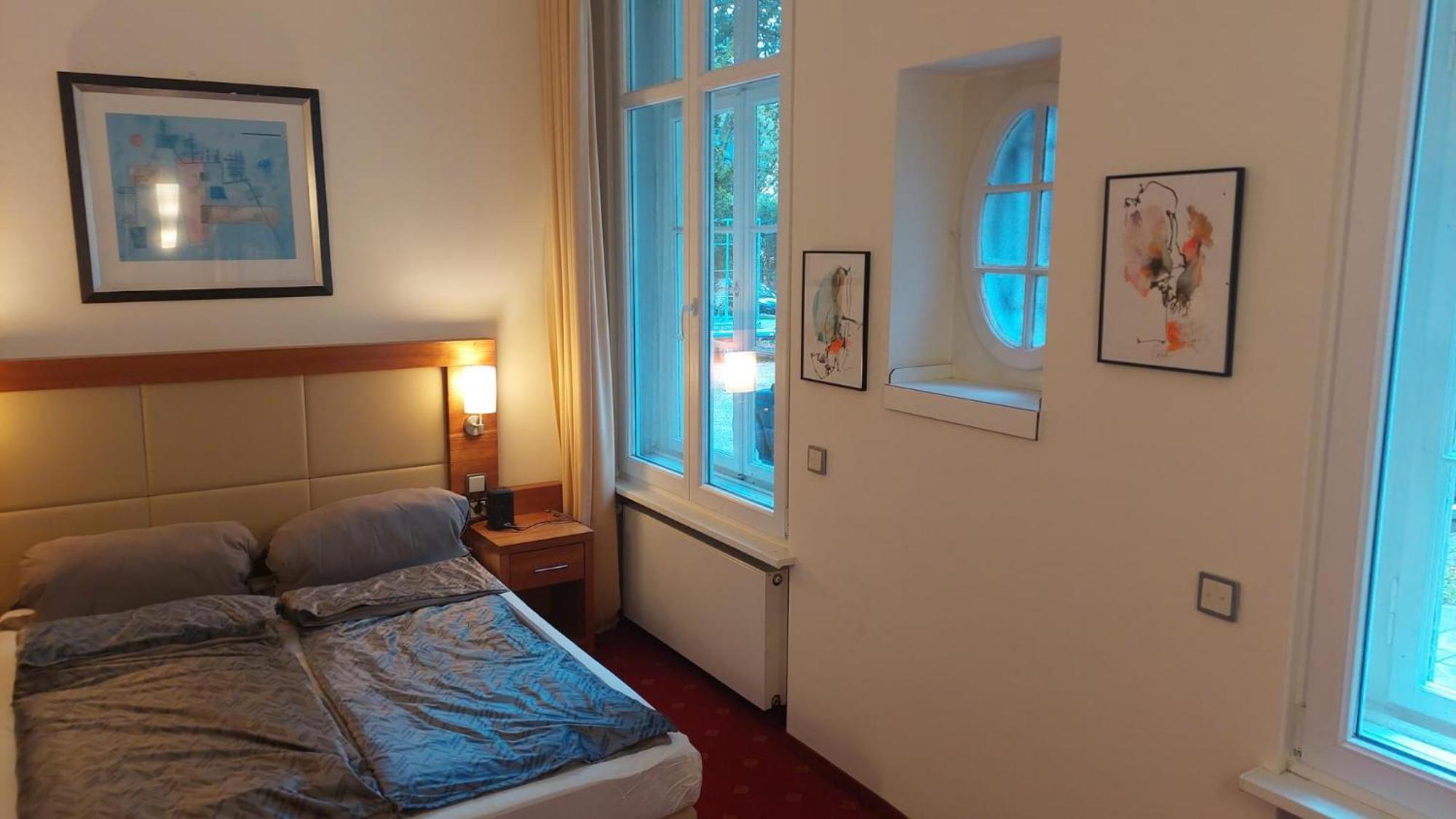 Die Villa, Zimmer 17, Dz Leverkusen Exteriér fotografie