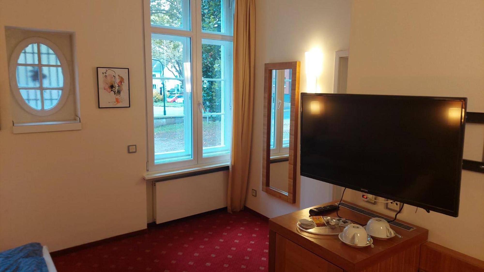 Die Villa, Zimmer 17, Dz Leverkusen Exteriér fotografie